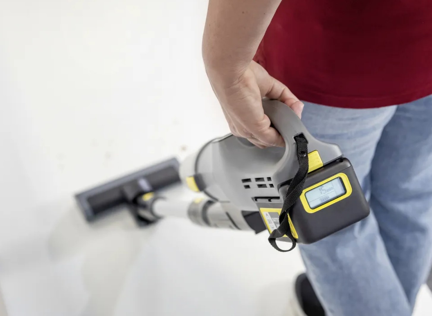 Marke: Kärcher Mit Boden- und Fugendüse: Kärcher mit neuen Stabsaugern - 18- und 36-V-Modell, Bild 1 Haushaltsgeräte Mit Boden- und Fugendüse: Kärcher mit neuen Stabsaugern - 18- und 36-V-Modell - News, Bild 1