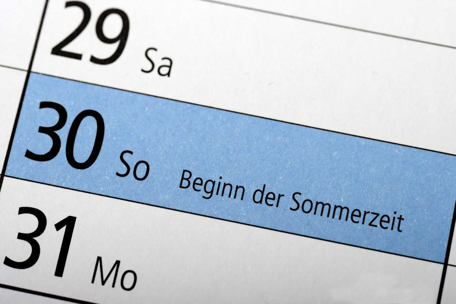 Ratgeber Zeitumstellung am 30. März: Zeitschaltuhr anpassen und weiterhin bedarfsgerecht heizen - News, Bild 1