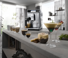 Haushaltsgeräte IFA 2017: Kaffeevollautomat PrimaDonna Class von De’Longhi mit App-Steuerung - News, Bild 1