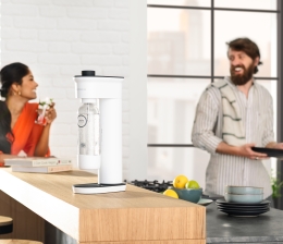 Haushaltsgeräte Blue Fizz: Wassersprudler von Grohe optional mit Display für Restkapazität des CO2-Zylinders - News, Bild 1