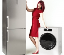 Haushaltsgroßgeräte IFA 2015: Sharp mit Kühl-/Gefrierkombination, Waschmaschine und Öko-Geschirrspüler, Bild 1 Haushaltsgroßgeräte IFA 2015: Sharp mit Kühl-/Gefrierkombination, Waschmaschine und Öko-Geschirrspüler - News, Bild 1