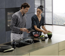 Haussteuerung Sprachsteuerung hält in Küchen Einzug - Vernetzte Geräte für mehr Komfort - News, Bild 1