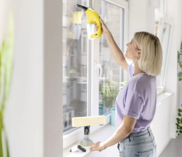 Marke: Kärcher Neues Zubehör für die Rahmenreinigung: Akku-Fenstersauger Frame Edition von Kärcher, Bild 1 Haushaltsgeräte Neues Zubehör für die Rahmenreinigung: Akku-Fenstersauger Frame Edition von Kärcher - News, Bild 1