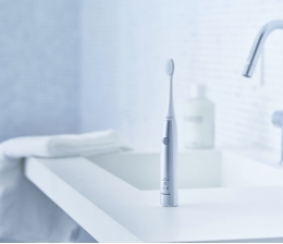 Körperpflege Zwei Intensitätsstufen und 31.000 Schwingungen: Neue Panasonic-Zahnbürste ist da - News, Bild 1