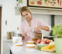 Philips Dampfgaren, Mixen, Auftauen und Aufwärmen: 4-in-1-Babynahrungszubereiter von Philips, Bild 1 Haushaltsgeräte Dampfgaren, Mixen, Auftauen und Aufwärmen: 4-in-1-Babynahrungszubereiter von Philips - News, Bild 1