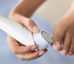 Philips Pedi Advanced Fußfeile von Philips kommt - 40 Minuten Laufzeit ohne Kabel, Bild 1 Körperpflege Pedi Advanced Fußfeile von Philips kommt - 40 Minuten Laufzeit ohne Kabel - News, Bild 1