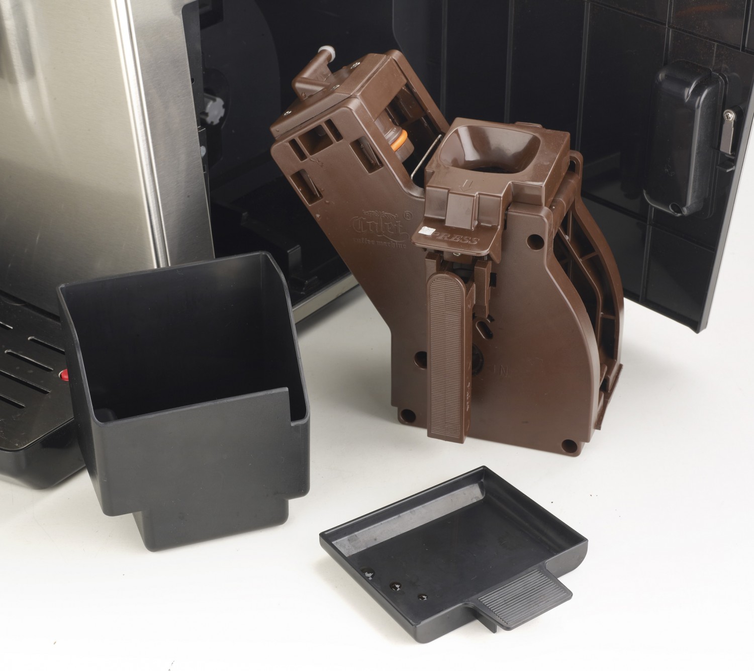 Modern in Design und Bedienung: Acopino Modena, Bild 8 Kaffeevollautomat Acopino Modena im Test, Bild 8