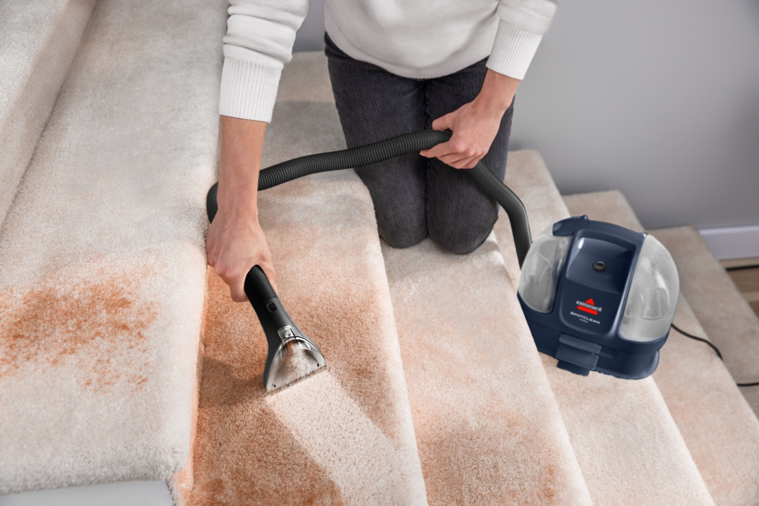 Der kompakte Fleckenprofi: Bissell SpotClean Mini, Bild 3 Staubsauger Bissell SpotClean Mini im Test, Bild 3