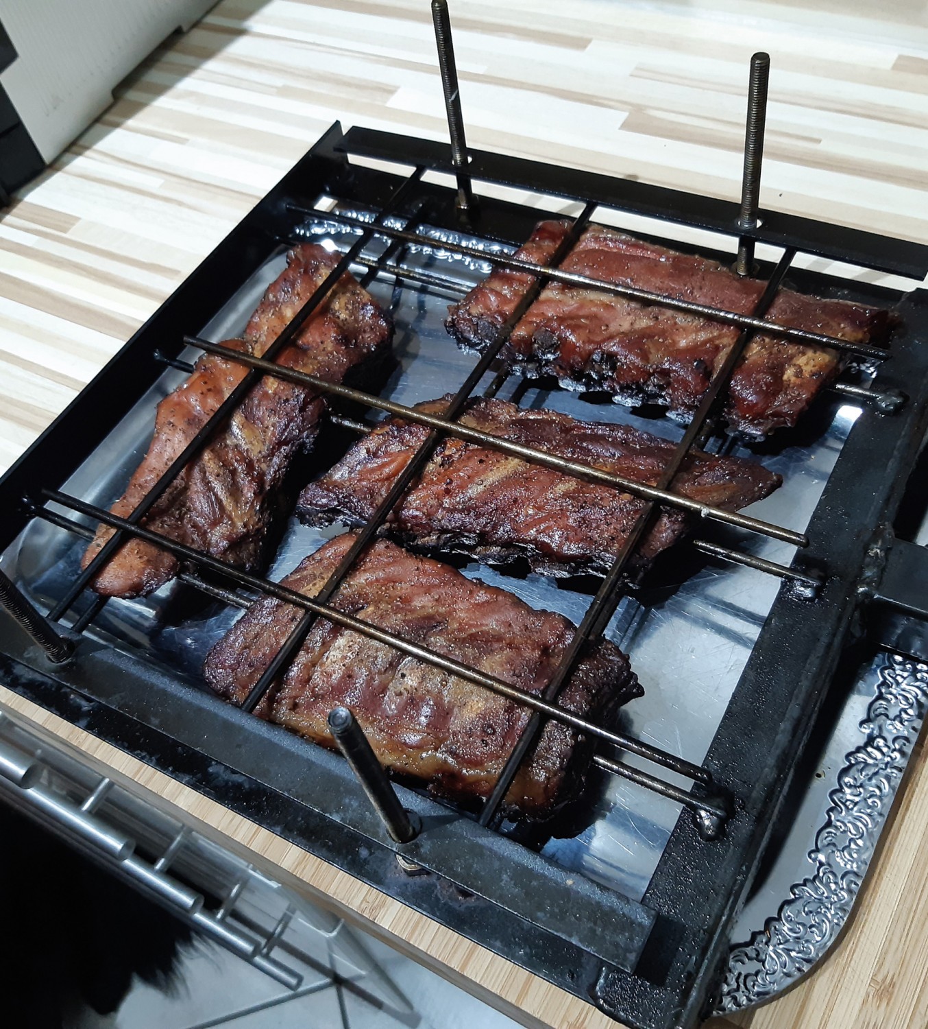 Profi im Langzeitgrillen: AHR-Vertieb Asado Grill, Bild 5 Grill AHR-Vertieb Asado Grill im Test, Bild 5