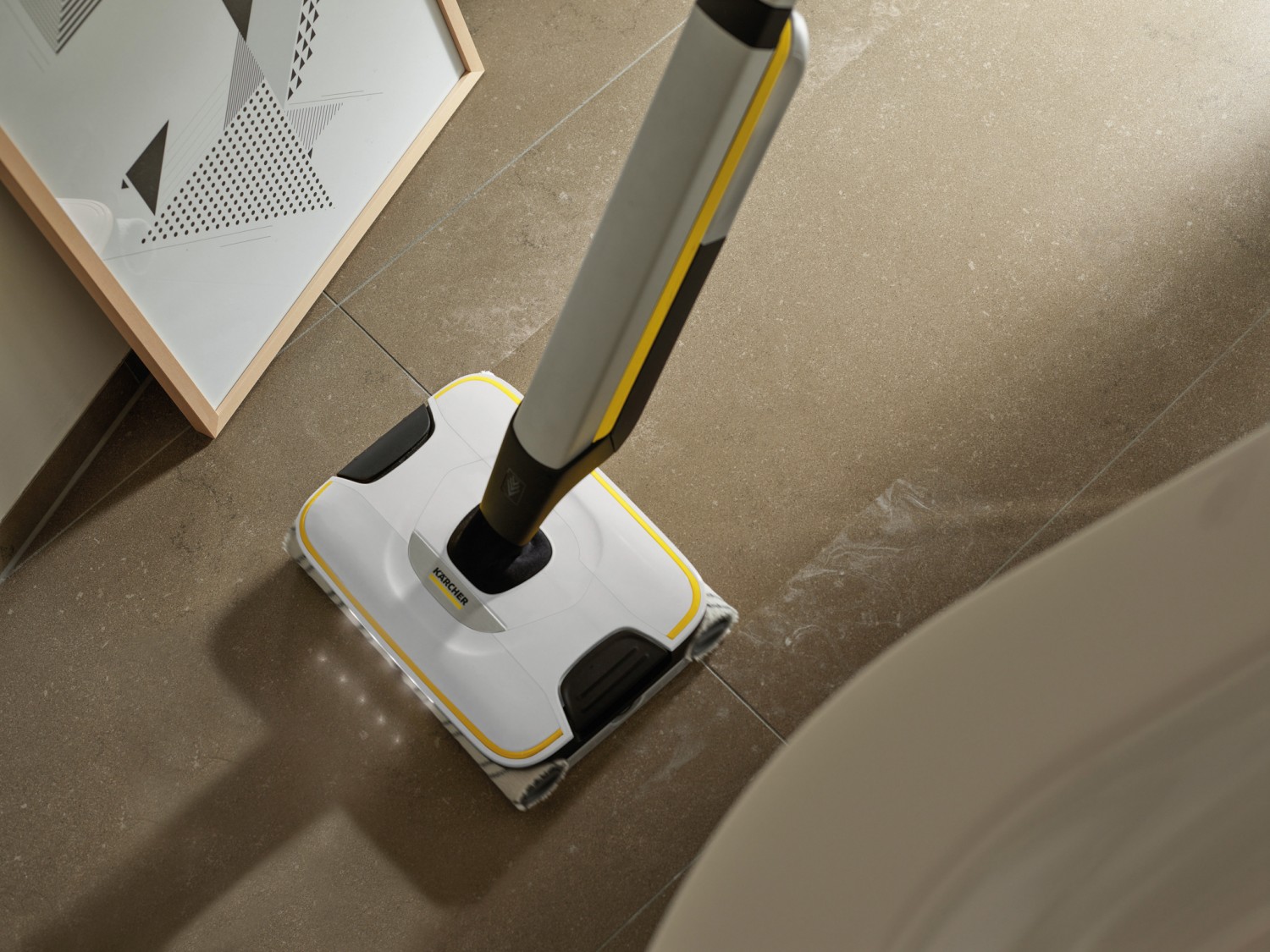 Hartbodenreiniger · Kärcher FC 7 Cordless / FC 7 Cordless Premium: Kärcher FC 7 Cordless / FC 7 Cordless Premium, Bild 2 Hartbodenreiniger Kärcher FC 7 Cordless / FC 7 Cordless Premium im Test, Bild 2