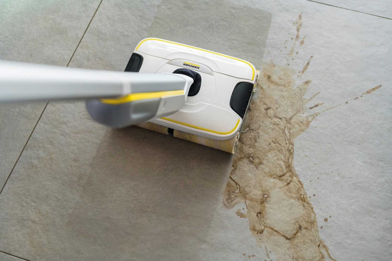 Hartbodenreiniger Kärcher FC 8 Smart Signature Line im Test, Bild 5