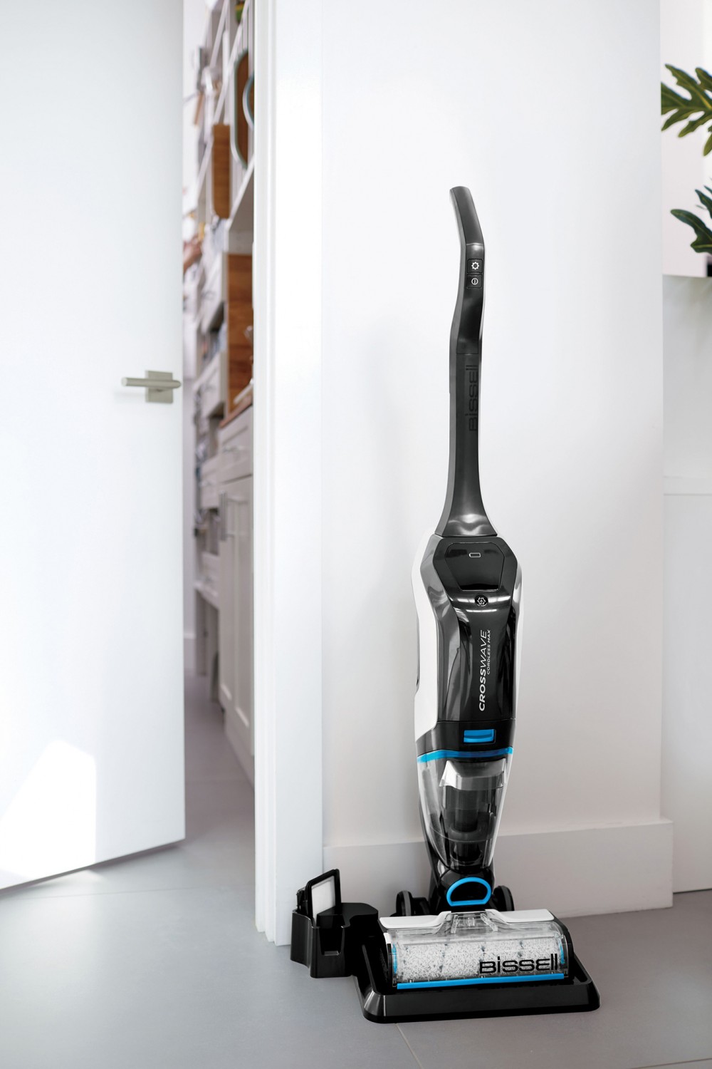 Nass-/Trockenreiniger · Bissell CrossWave Cordless Max: Bissell CrossWave Cordless Max, Bild 5 Staubsauger Bissell CrossWave Cordless Max im Test, Bild 5