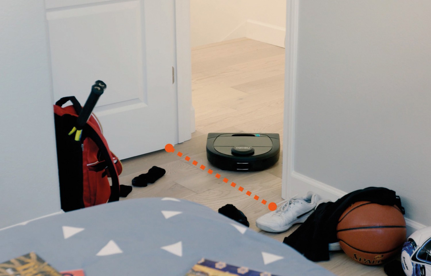 Kleine Helferlein: Neato Robotics Botvac D4 Connected, Bild 2 Staubsauger Roboter Neato Robotics Botvac D4 Connected im Test, Bild 2