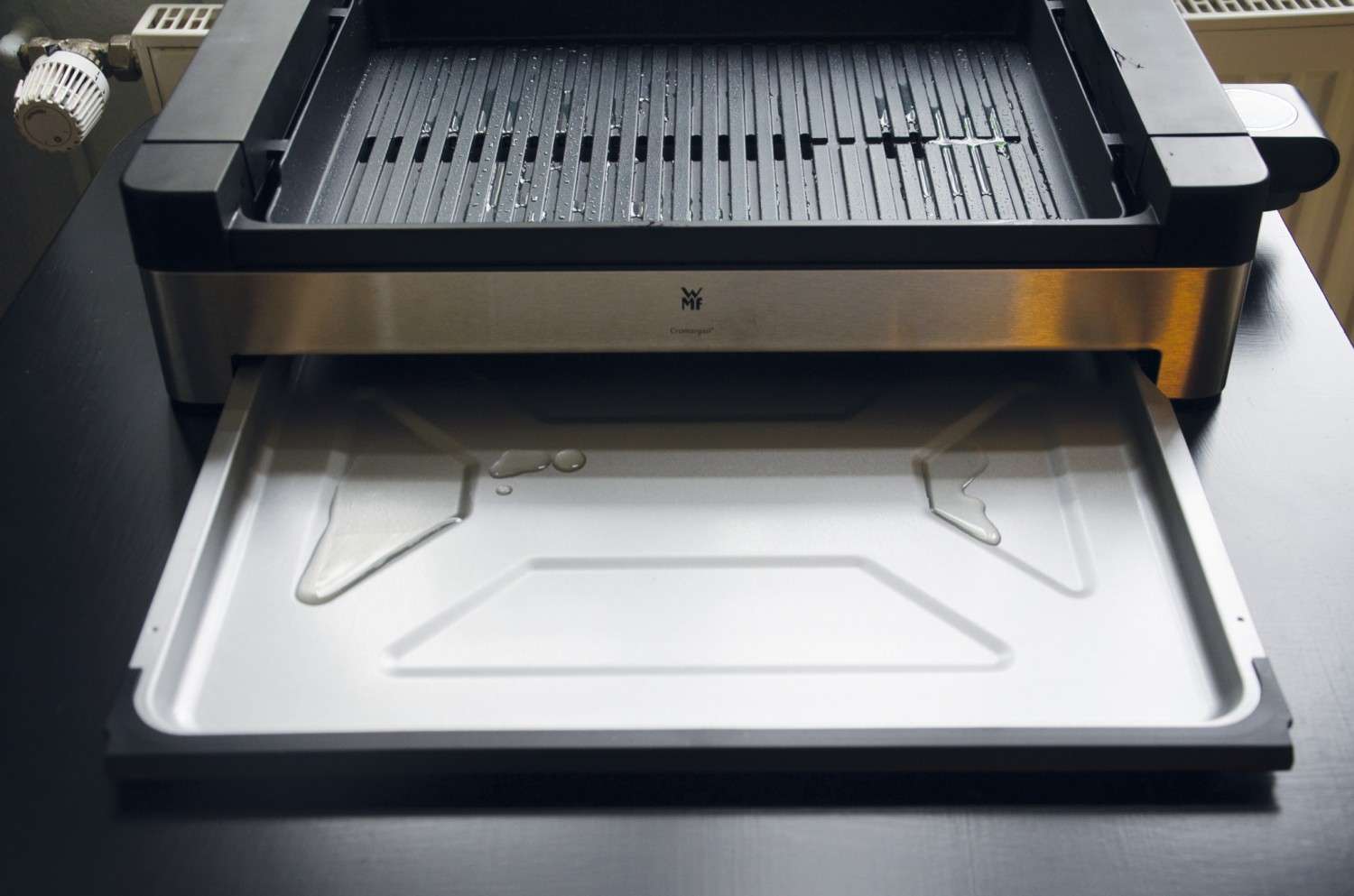 Tischgrill WMF Lono Tischgrill mit Glasdeckel im Test, Bild 4