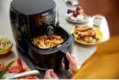 Friteuse Philips Airfryer Avance TurboStar HD9640 im Test, Bild 1